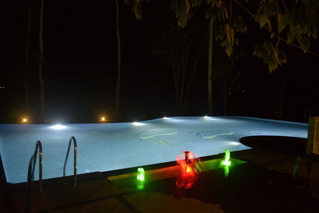 Coorg Jungle Camp Resort Suntikoppa Exterior foto